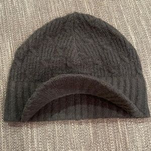 Columbia beanie